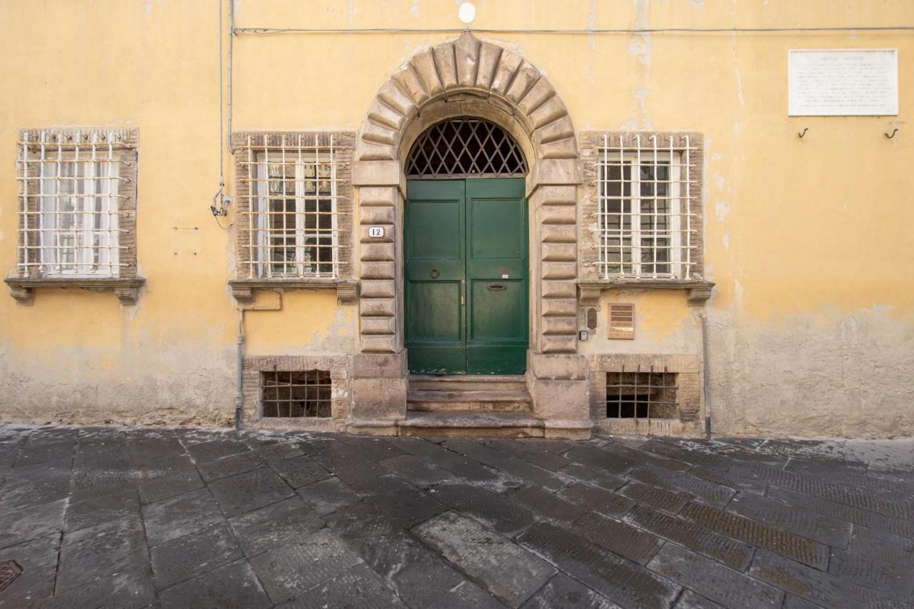 Savina'S Apartment Lucca Exterior foto